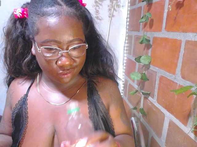 ROOSGONZALEX's BongaCams show and profile