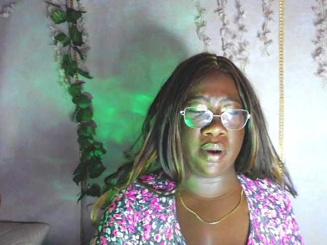 ROOSGONZALEX's BongaCams show and profile