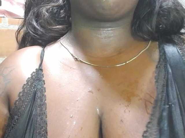 ROOSGONZALEX's BongaCams show and profile