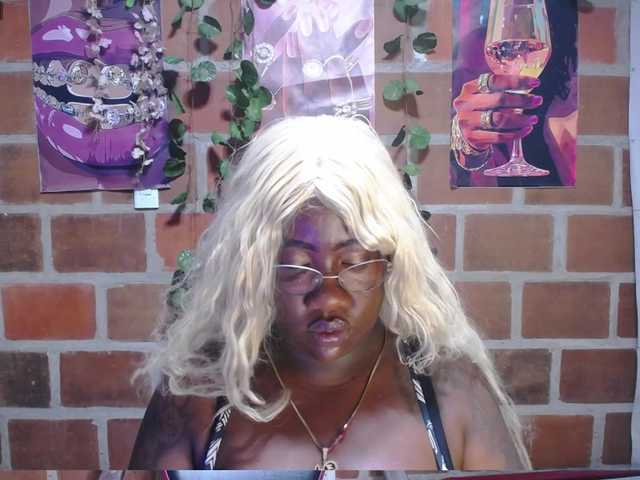 ROOSGONZALEX live cam on BongaCams
