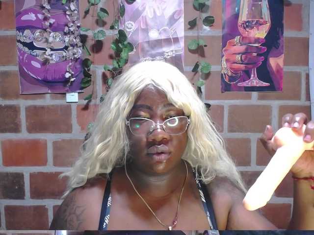 ROOSGONZALEX live cam on BongaCams