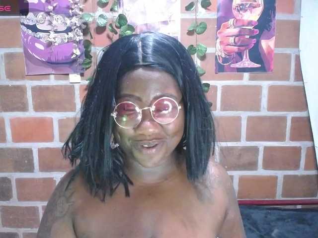 ROOSGONZALEX live cam on BongaCams