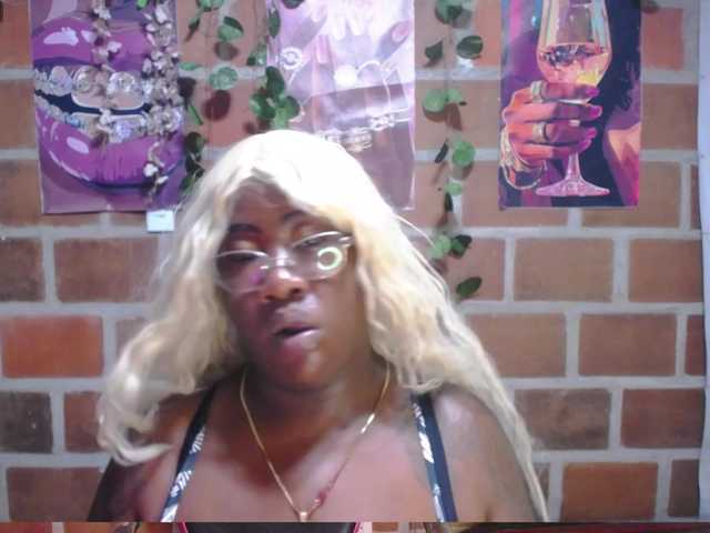 ROOSGONZALEX live cam on BongaCams