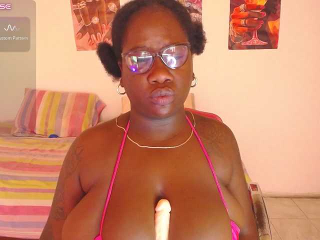 ROOSGONZALEX live cam on BongaCams