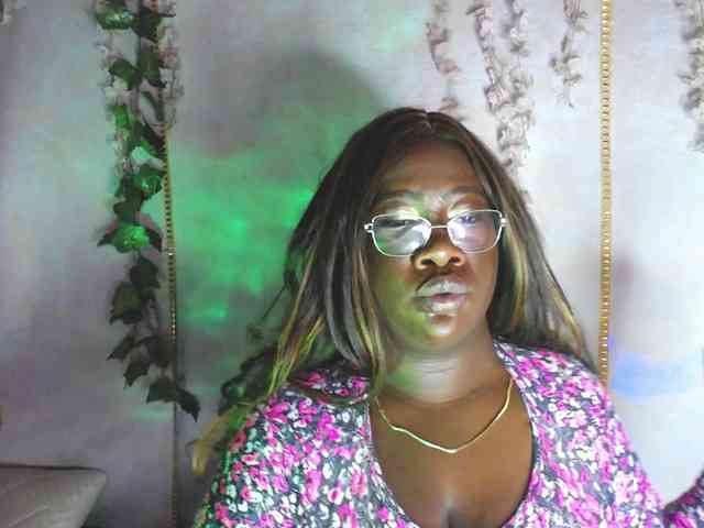 RoosGonzaleX webcam