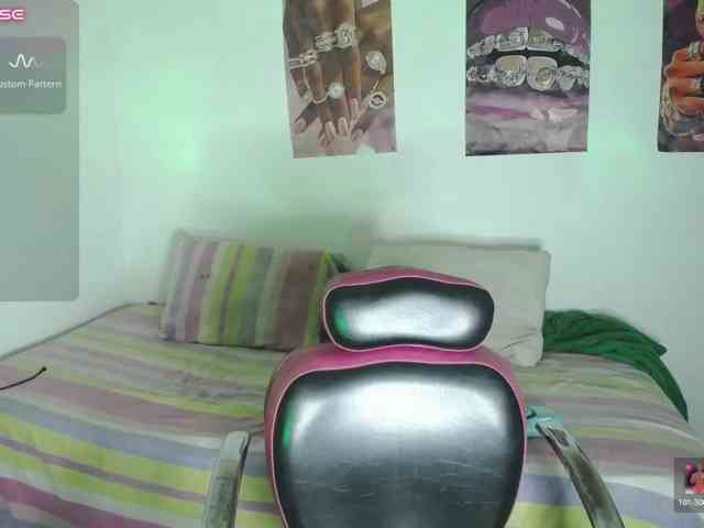 RoosGonzaleX webcam