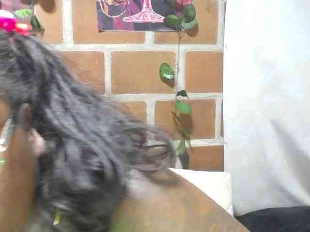 RoosGonzaleX webcam