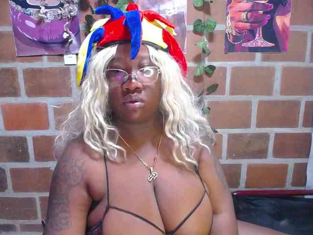 RoosGonzaleX webcam