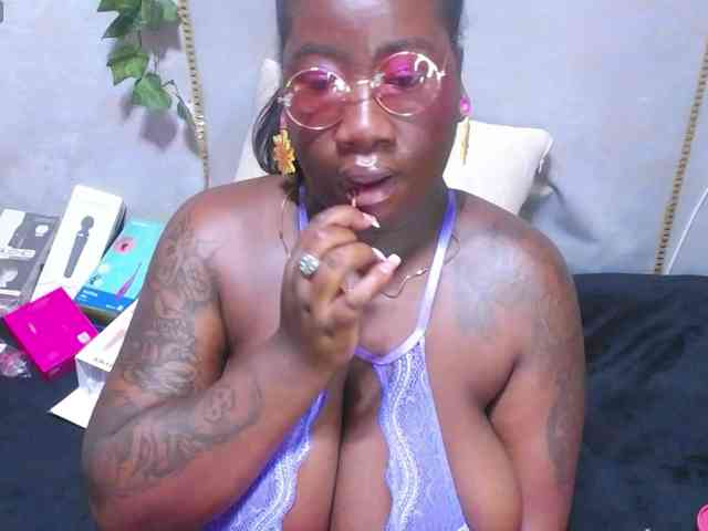 RoosGonzaleX webcam