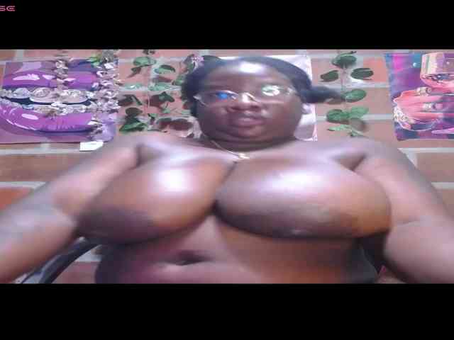 RoosGonzaleX webcam