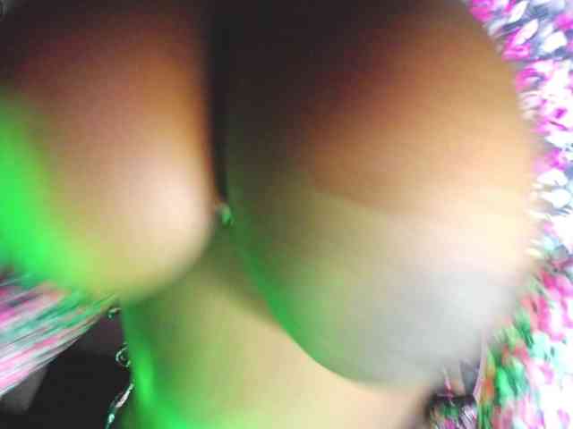 ROOSGONZALEX Live Webcam on BongaCams