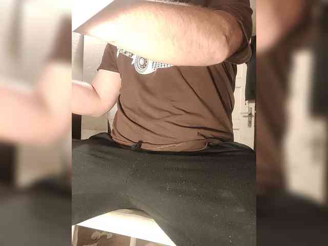 HornyJohnyCZ