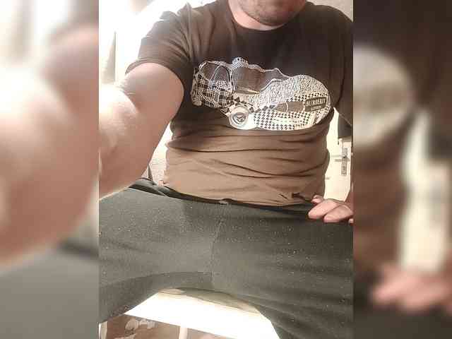 HornyJohny1