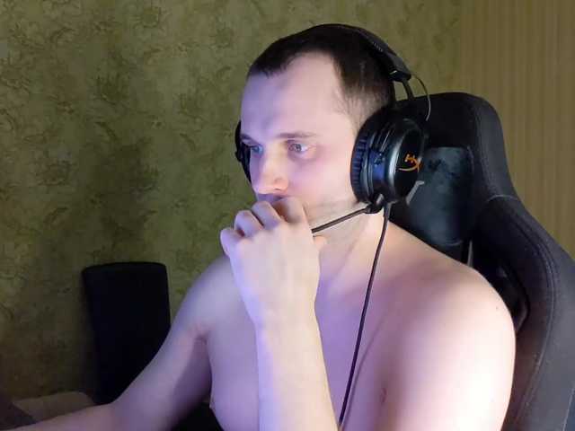 _NiDiN_ live cam on BongaCams