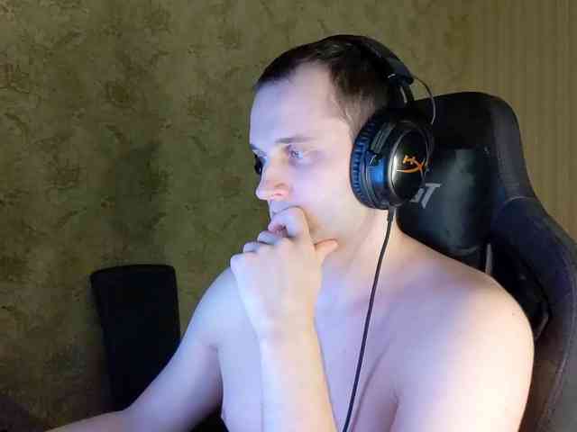 iMadeon Sex Cam Show