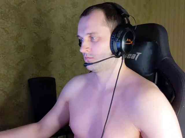 iMadeon Sex Cam Show