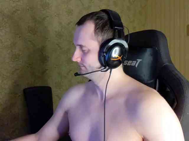 iMadeon Sex Cam Show