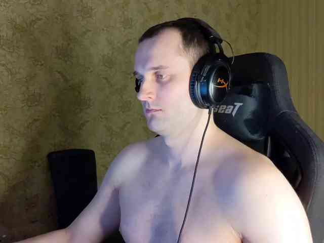 iMadeon Live Webcam on BongaCams