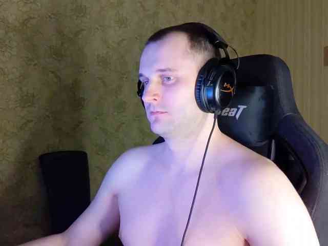 iMadeon Sex Cam Show