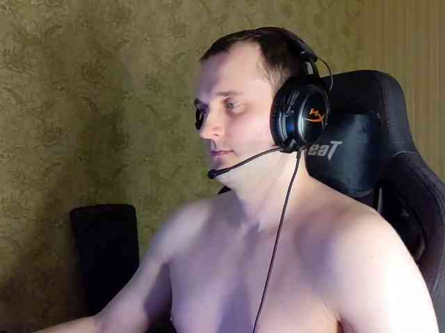 iMadeon Sex Cam Show