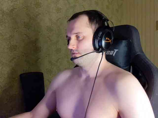 iMadeon Sex Cam Show