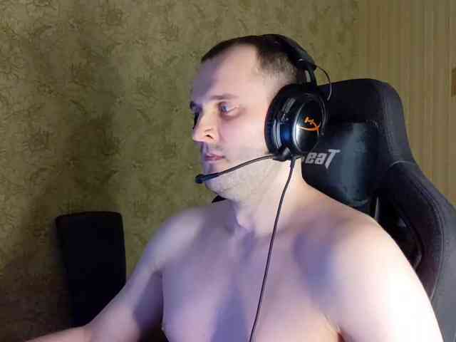 iMadeon Sex Cam Show