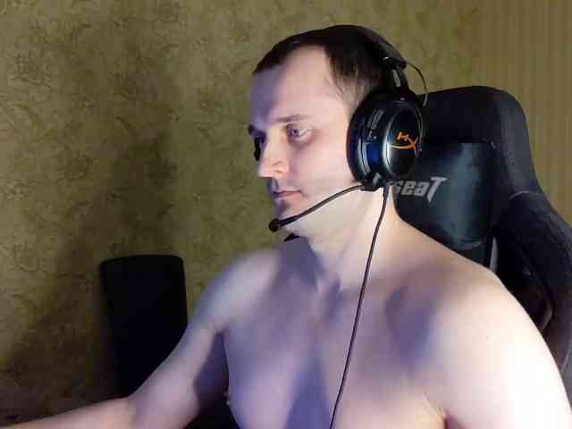 iMadeon Sex Cam Show