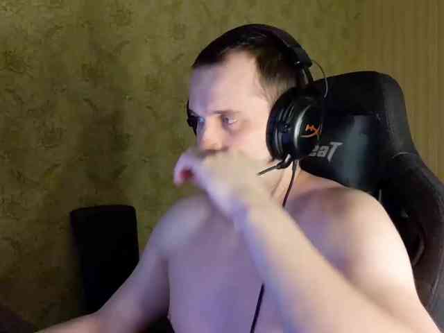 iMadeon Sex Cam Show
