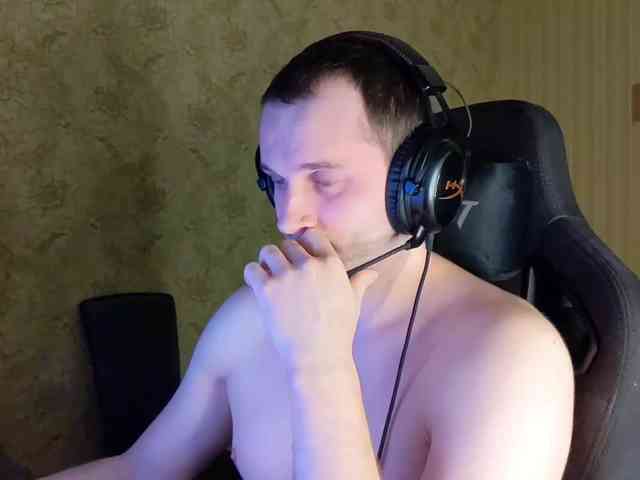 iMadeon Sex Cam Show