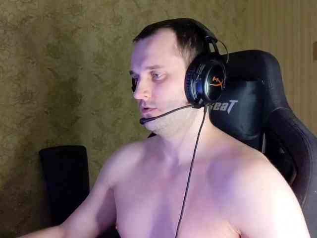 iMadeon Sex Cam Show