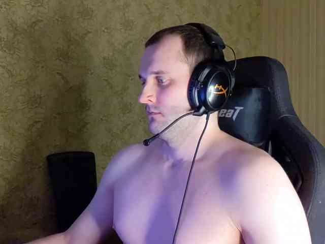 iMadeon Sex Cam Show