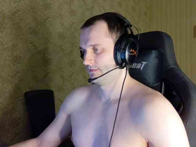 iMadeon Sex Cam Show