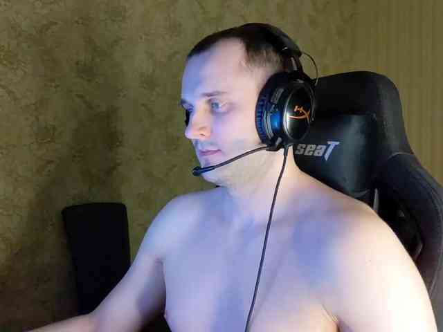 iMadeon Sex Cam Show