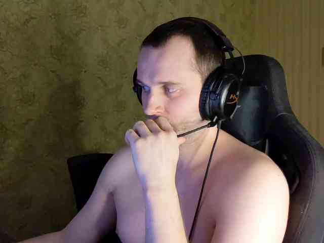 iMadeon Sex Cam Show