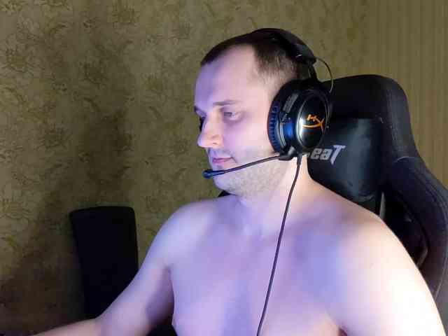 iMadeon Sex Cam Show