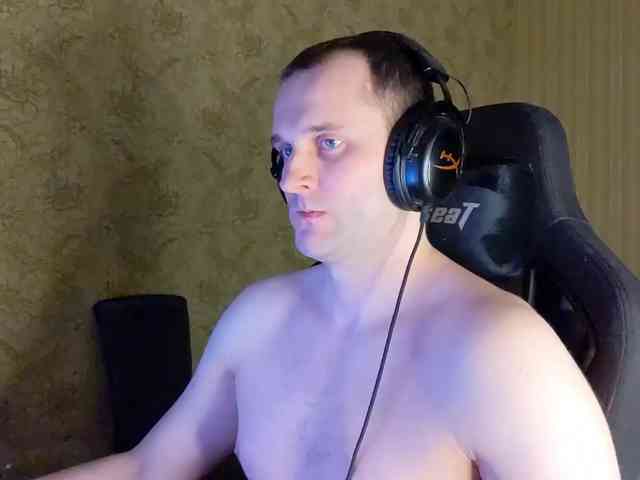 iMadeon Live Webcam on BongaCams