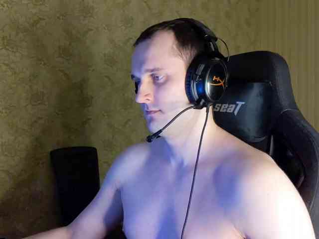 iMadeon Sex Cam Show