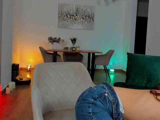 Modella: AllisonAlly