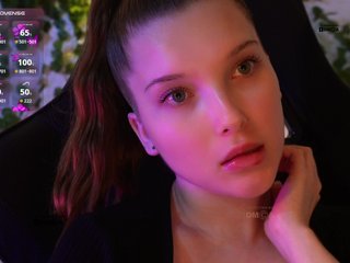 _Q_ Porn Show