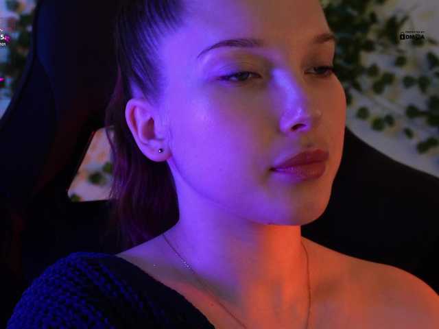 mispopi live cam on BongaCams