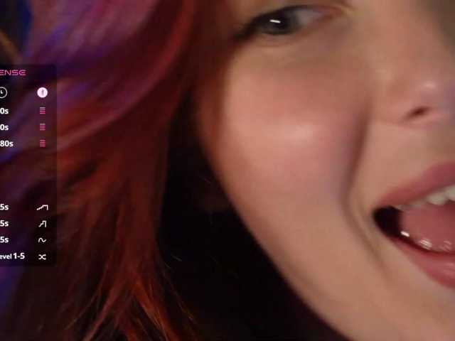 mispopi live cam on BongaCams