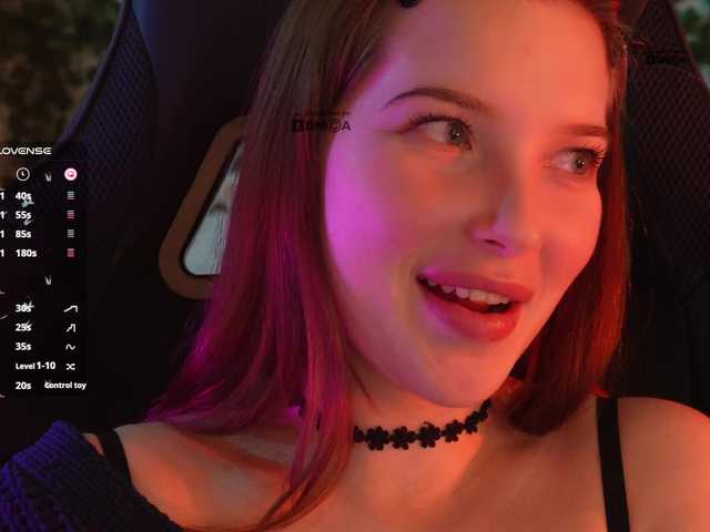 mispopi's BongaCams show and profile