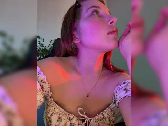 mispopi's BongaCams show and profile