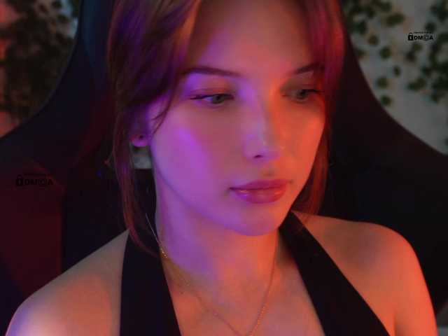 mispopi's BongaCams show and profile