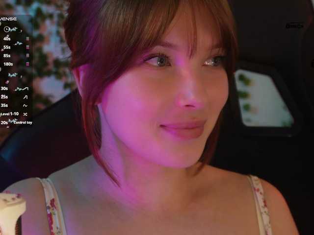 mispopi's BongaCams show and profile