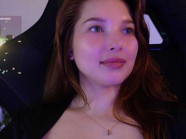 mispopi live cam on BongaCams