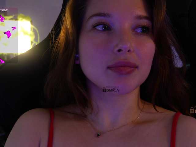 mispopi live cam on BongaCams