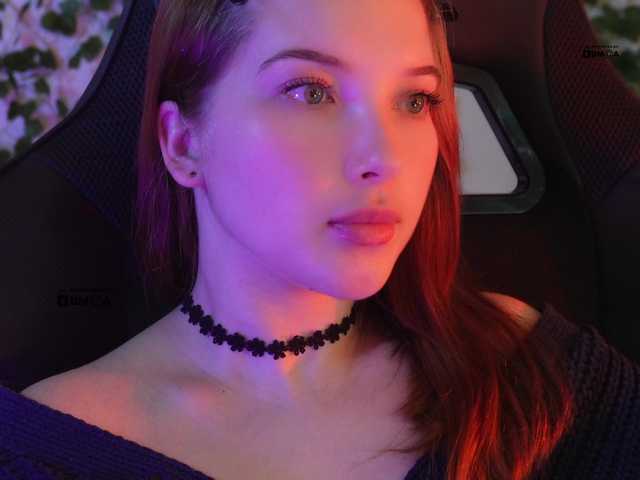 mispopi's BongaCams show and profile