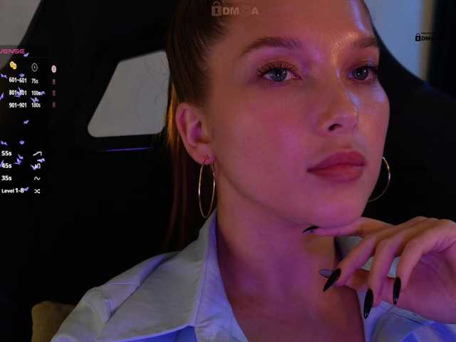 mispopi live cam on BongaCams