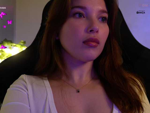 mispopi live cam on BongaCams